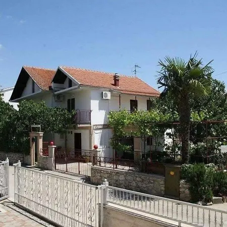 Tanja Apartment